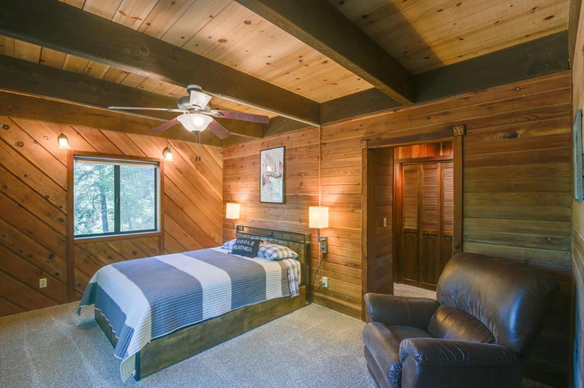 Welcoming Cole Ridge Chalet in Kelseyville! - Housity