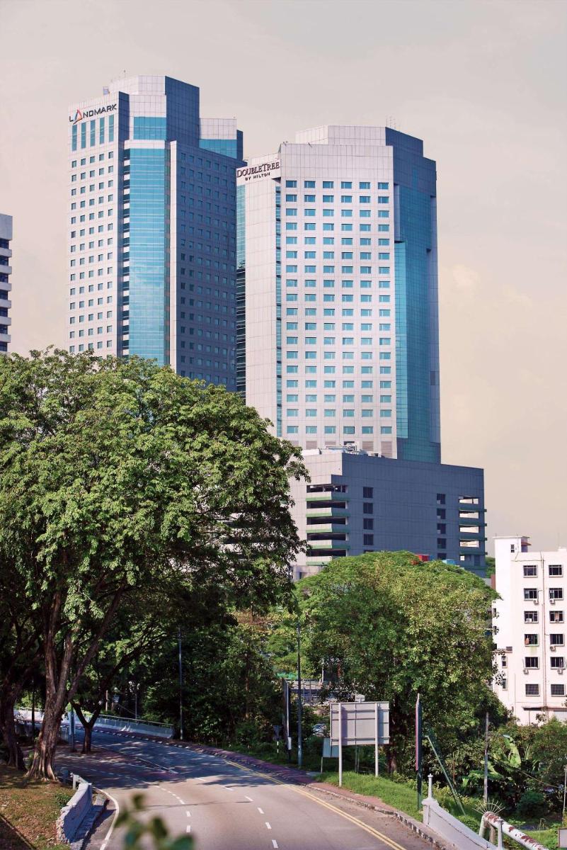 DoubleTree by Hilton Johor Bahru - Housity