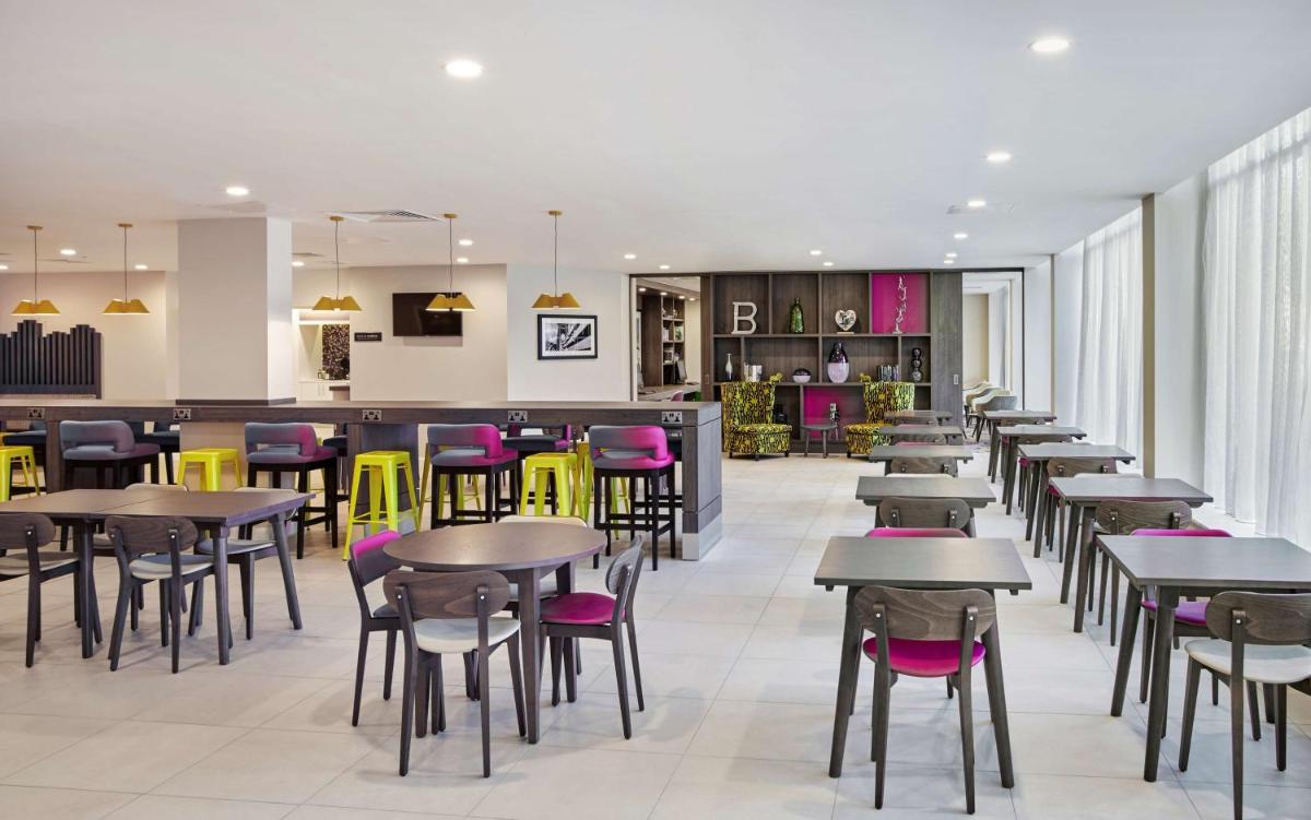 Hampton by Hilton Bristol City Centre - Housity