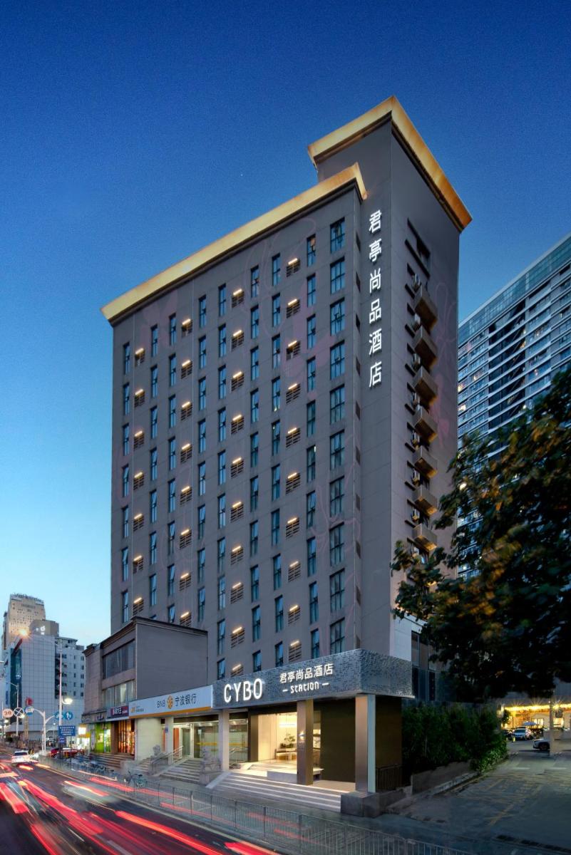 CYBO Station Luohu Shenzhen - Housity