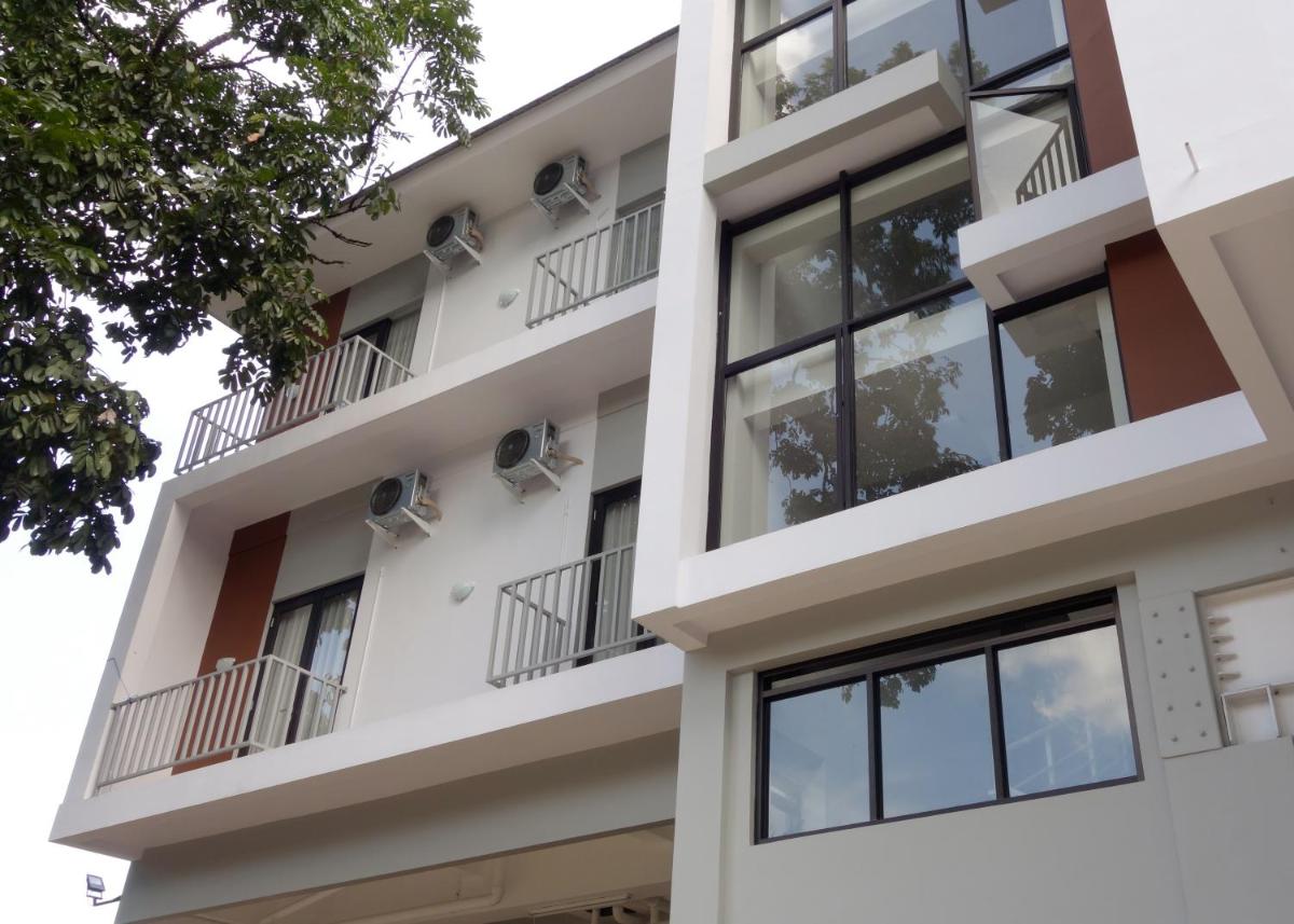 LN9 Bandung Guest House - Housity