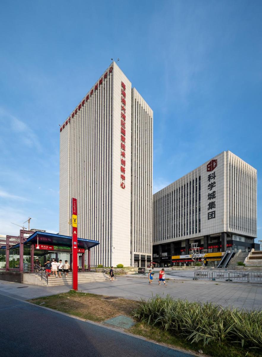 Livetour Hotel Luogang Science City Guangzhou - Housity