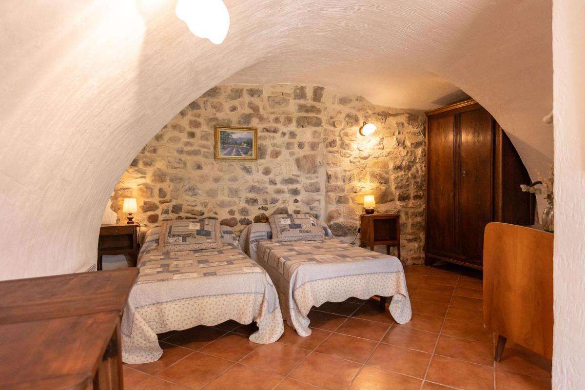 les monteils - Housity