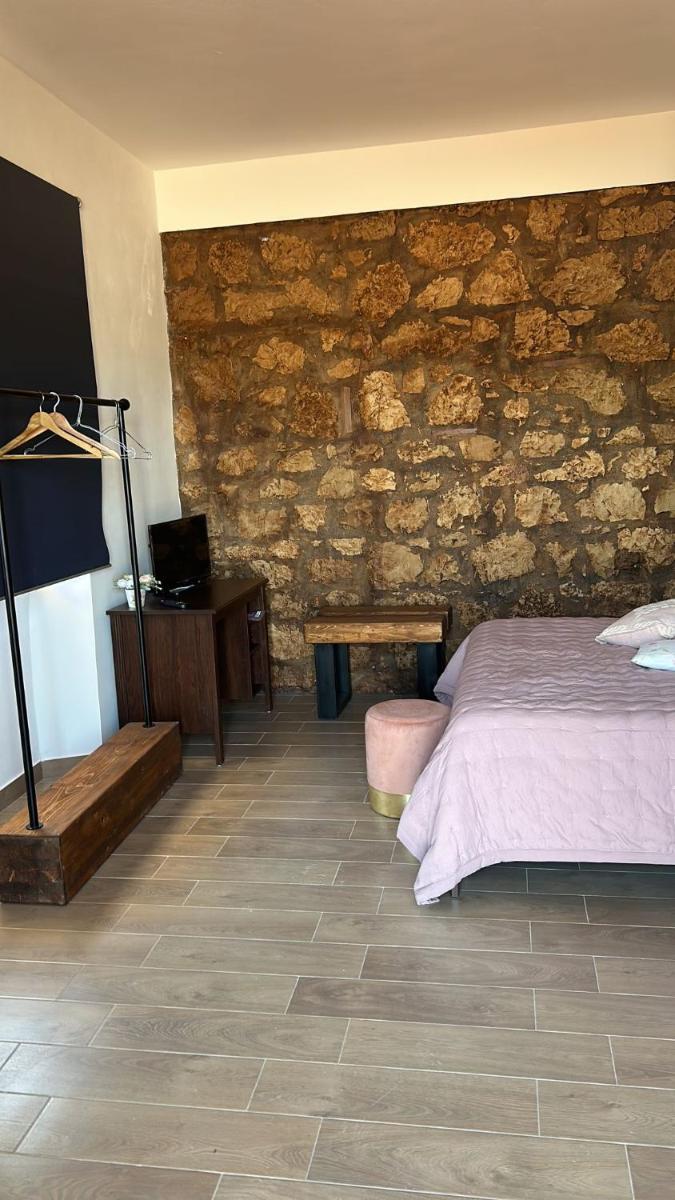 Ristorante Bar Fittacamere Le BISTROT - Housity