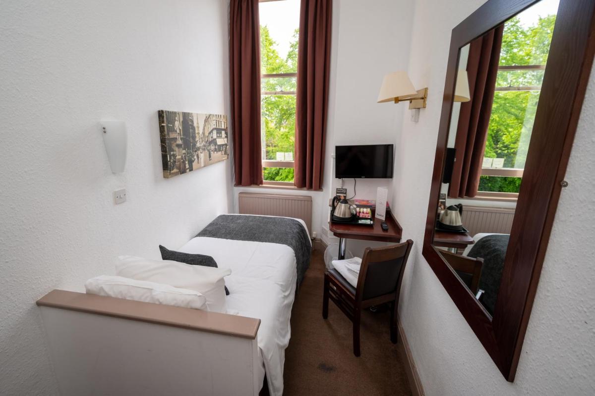 Channings Hotel by Greene King Inns - Housity