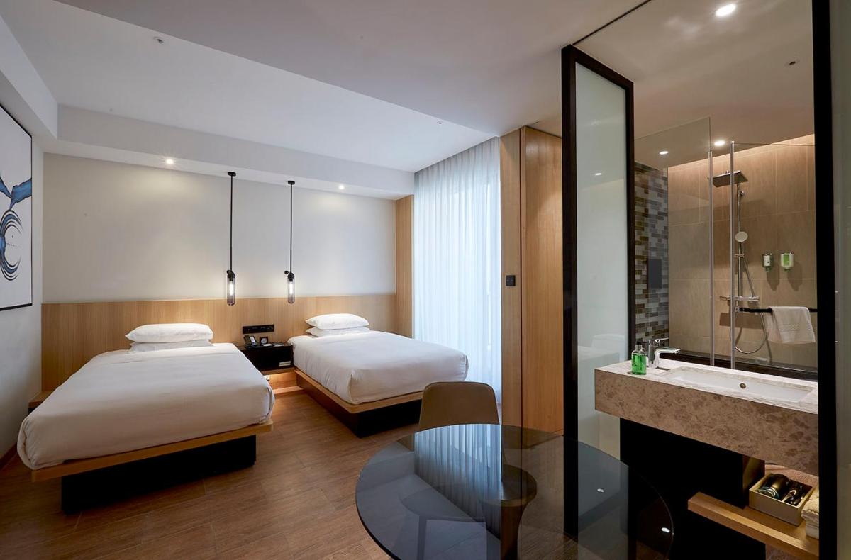 Fairfield by Marriott Taichung - Housity