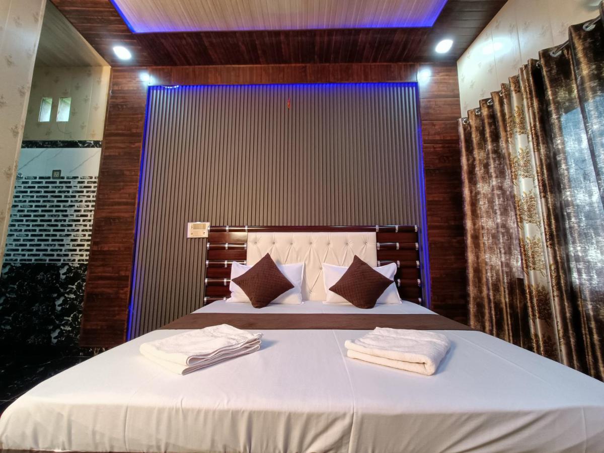 NK Residency & Guest House - Housity