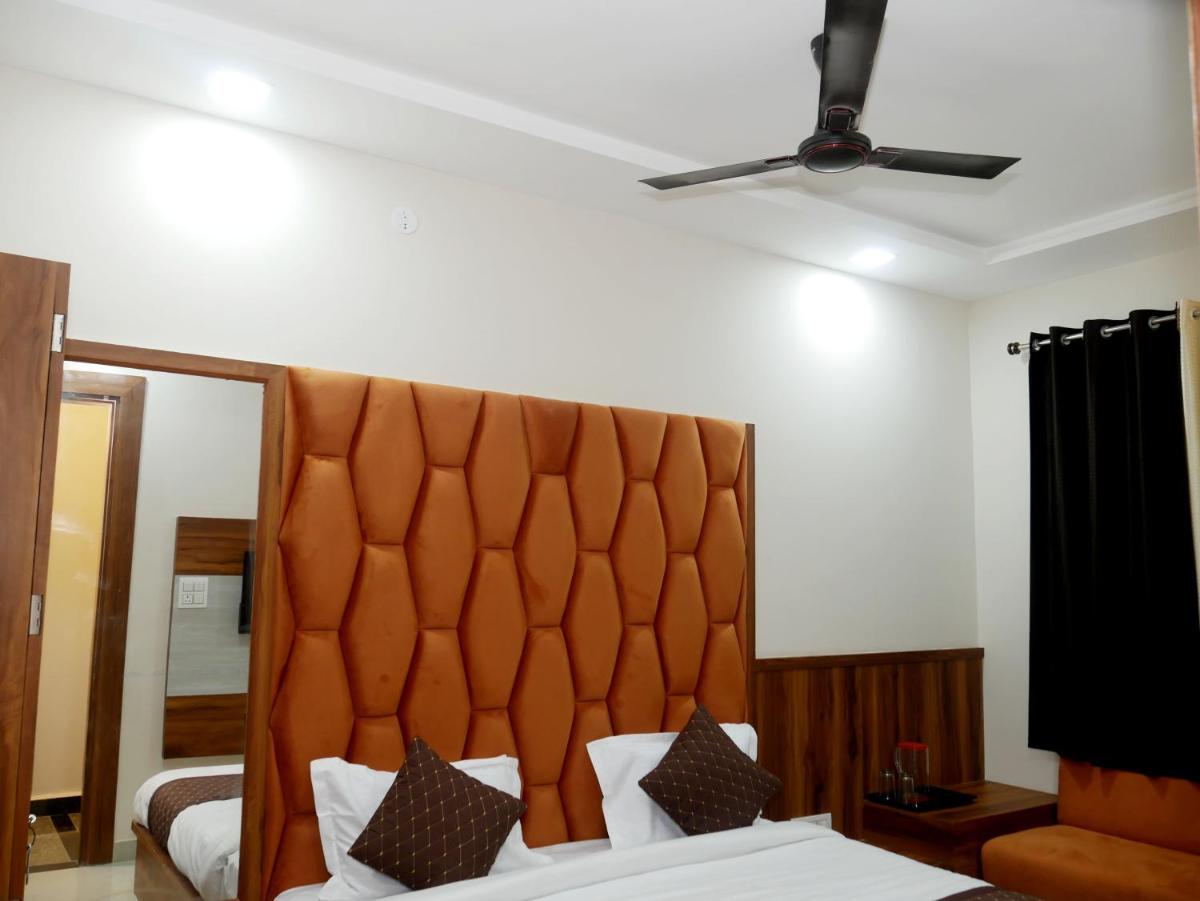 Hotel town SMR - Housity
