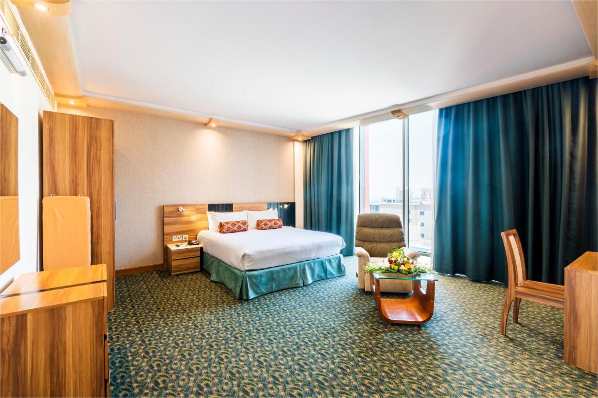 Suitetrails - Elite Crystal Hotel