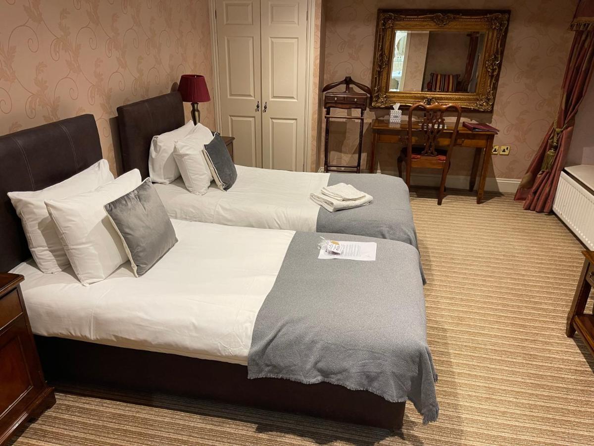 The George - Sure Hotel Collection by Best Western - Housity