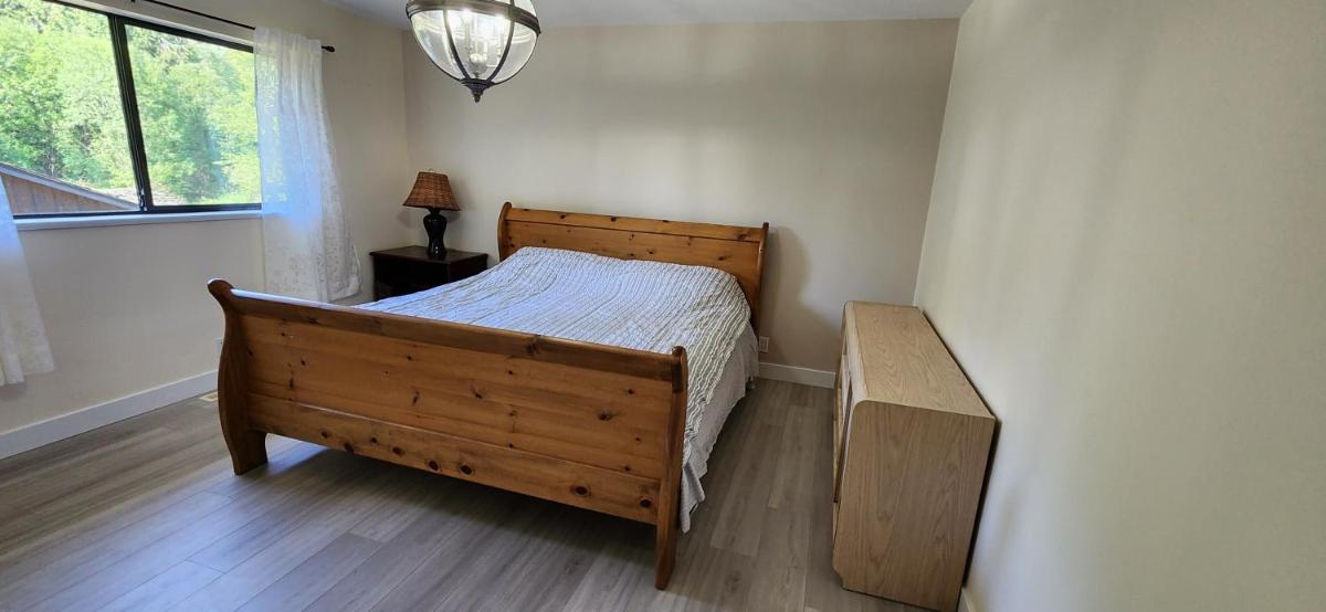 Spacious 3 bedroom house - Housity