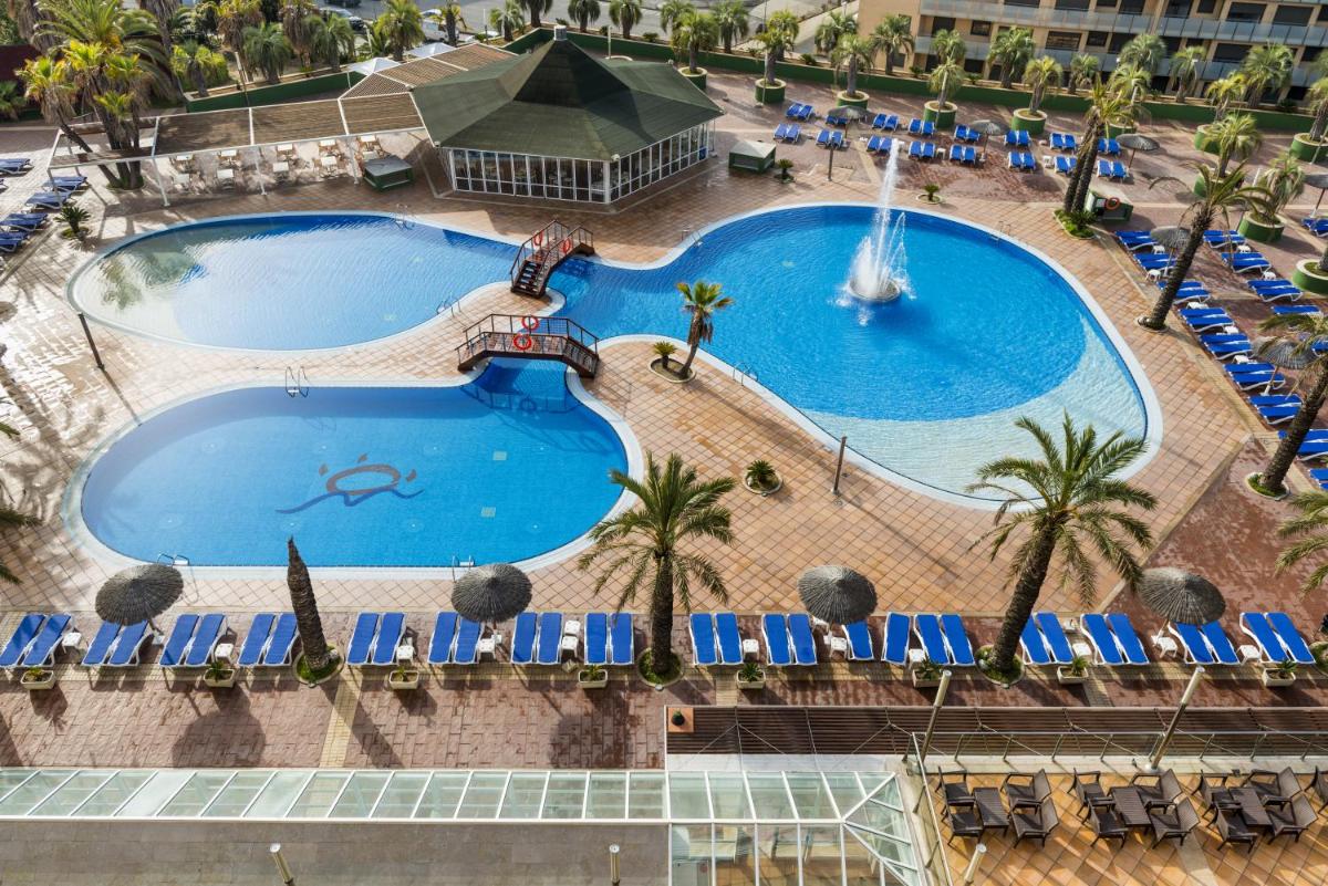 Piscina en o cerca de Aparthotel Costa Encantada