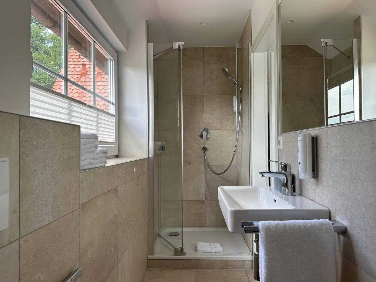 Waldhotel Eichenhof - Housity