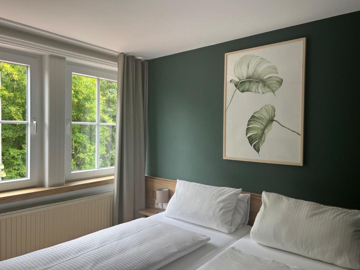 Waldhotel Eichenhof - Housity