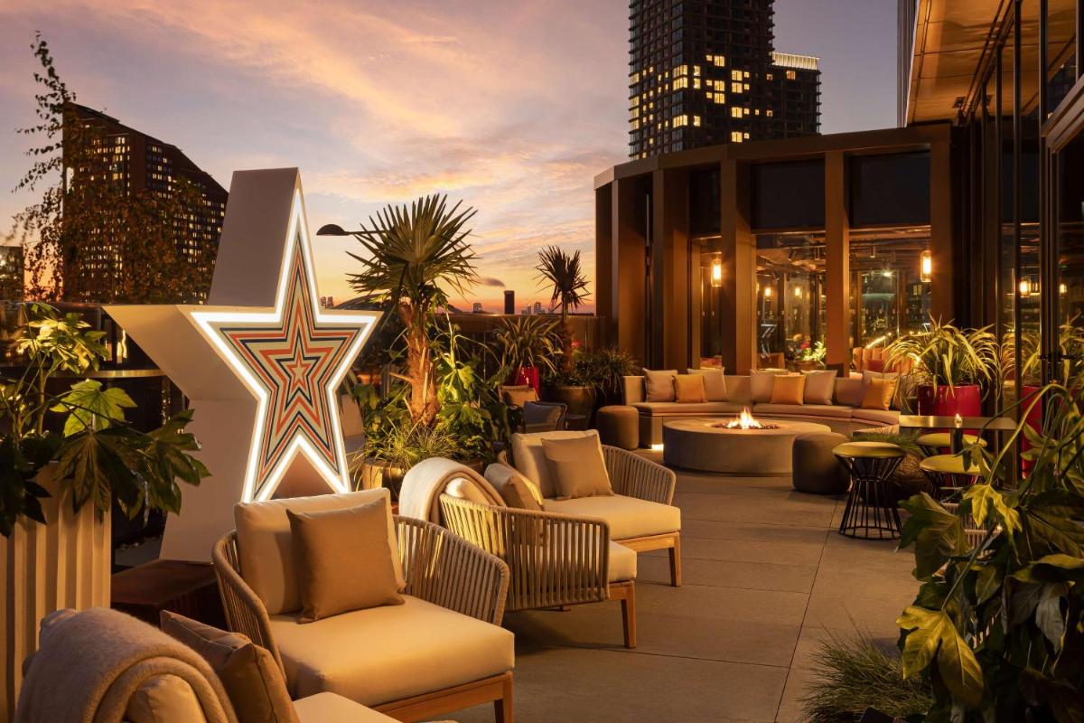 The Gantry London, Curio Collection By Hilton - Housity