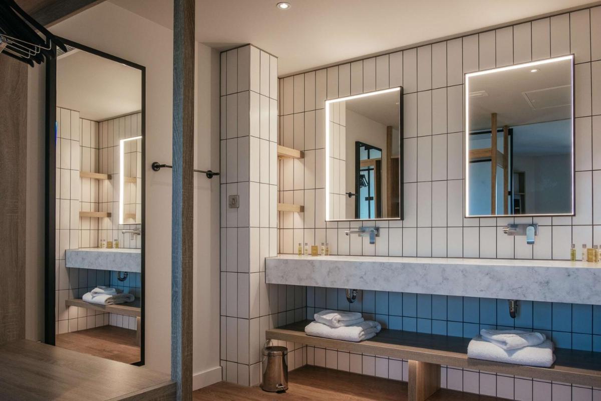 Hilton Garden Inn Snowdonia - Housity