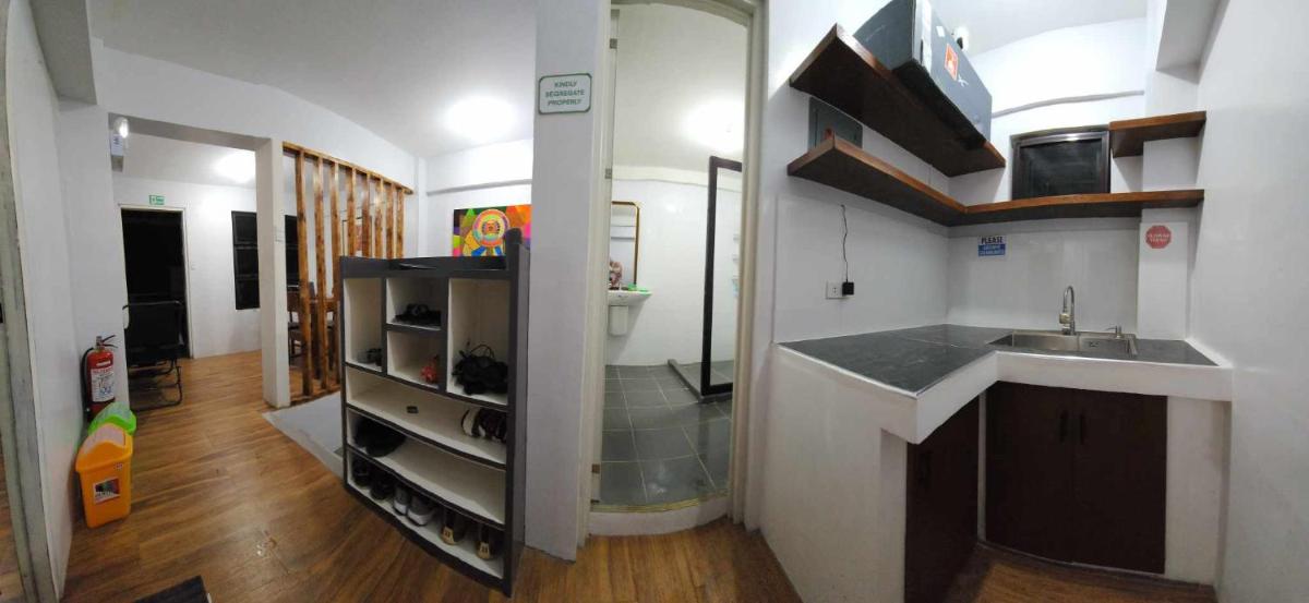 Lorenzo's Homestay - Housity