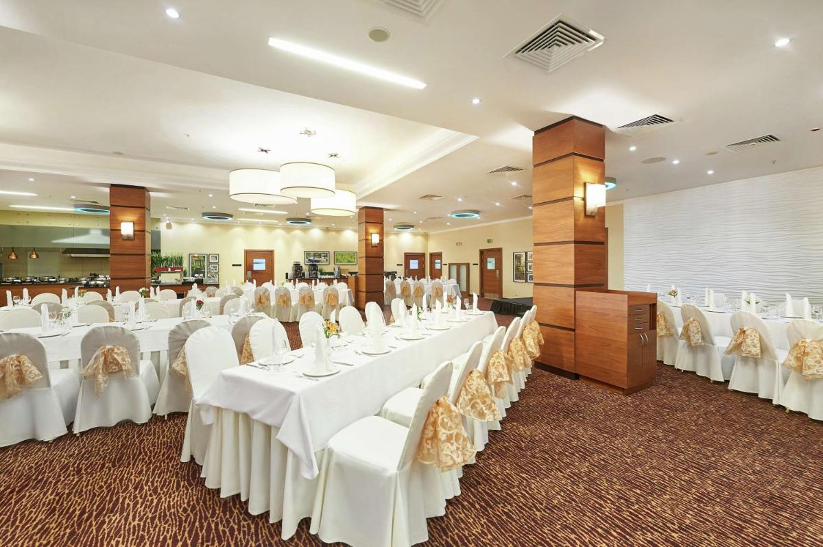 Hilton Garden Inn Krasnoyarsk - Housity