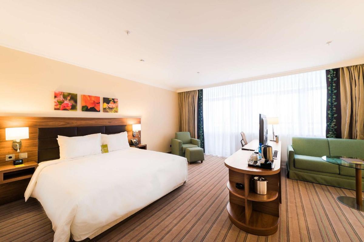 Suitetrails - Hilton Garden Inn Krasnoyarsk