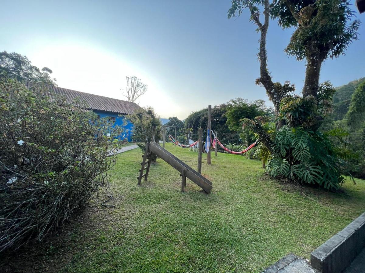 Paris Hostelli Penedo - RJ - Housity