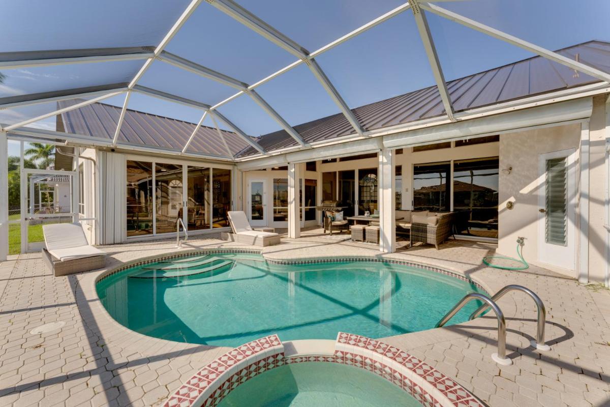 Cape Coral Waterfront Home with Swimming Dock and Pool - Housity