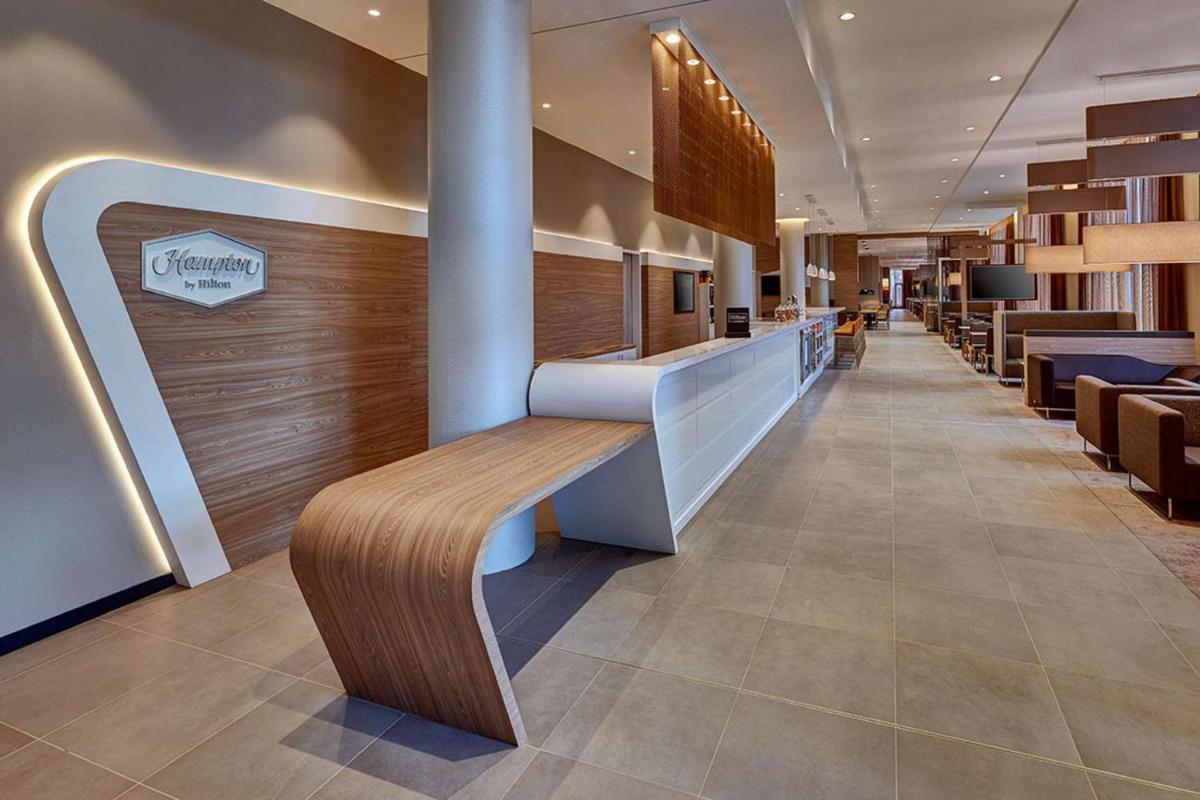 Hampton by Hilton Berlin City Centre Alexanderplatz - Housity
