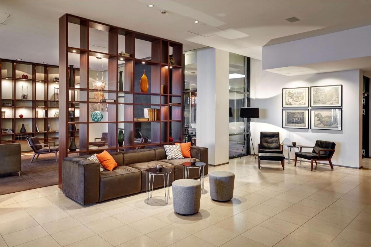 Hilton Reykjavik Nordica - Housity