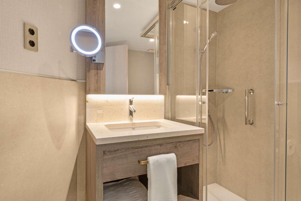 Un baño de Hilton Mallorca Galatzo