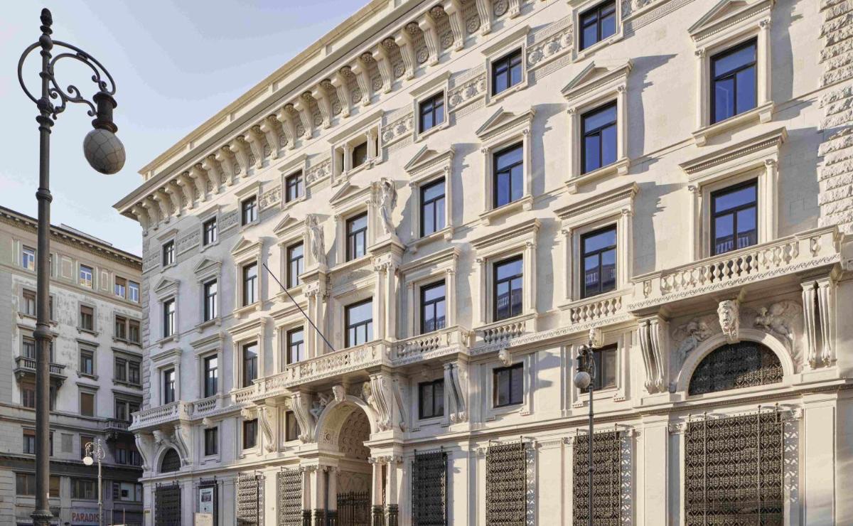 DoubleTree By Hilton Trieste - Housity