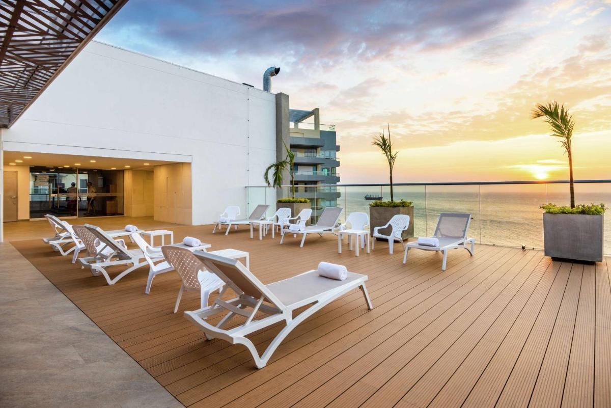 Hilton Garden Inn Santa Marta - Housity