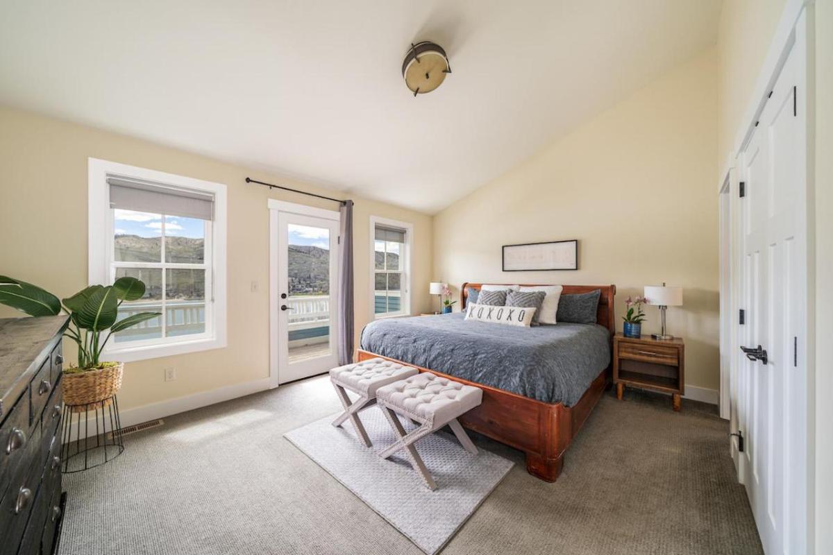 More Cowbell! #63 - Housity