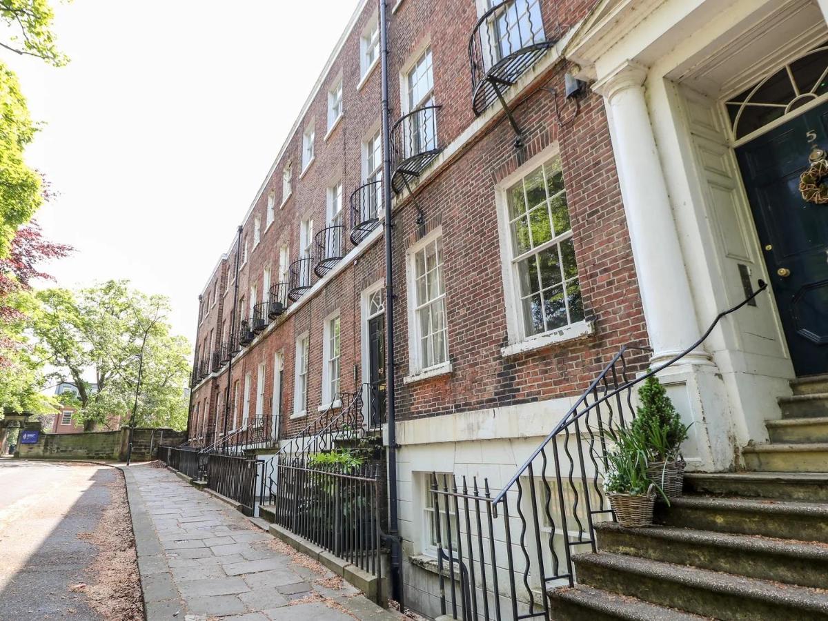 St John's North Hotel Apartments - Housity