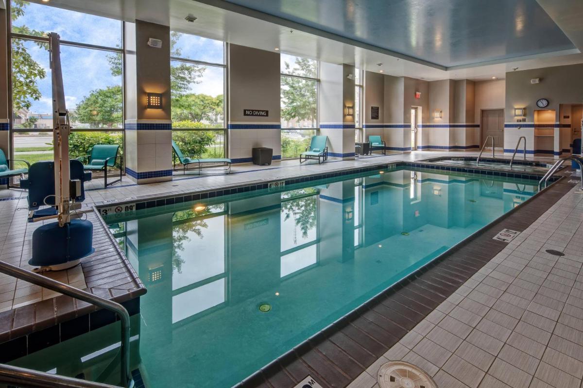 Residence Inn Norfolk Downtown - Housity