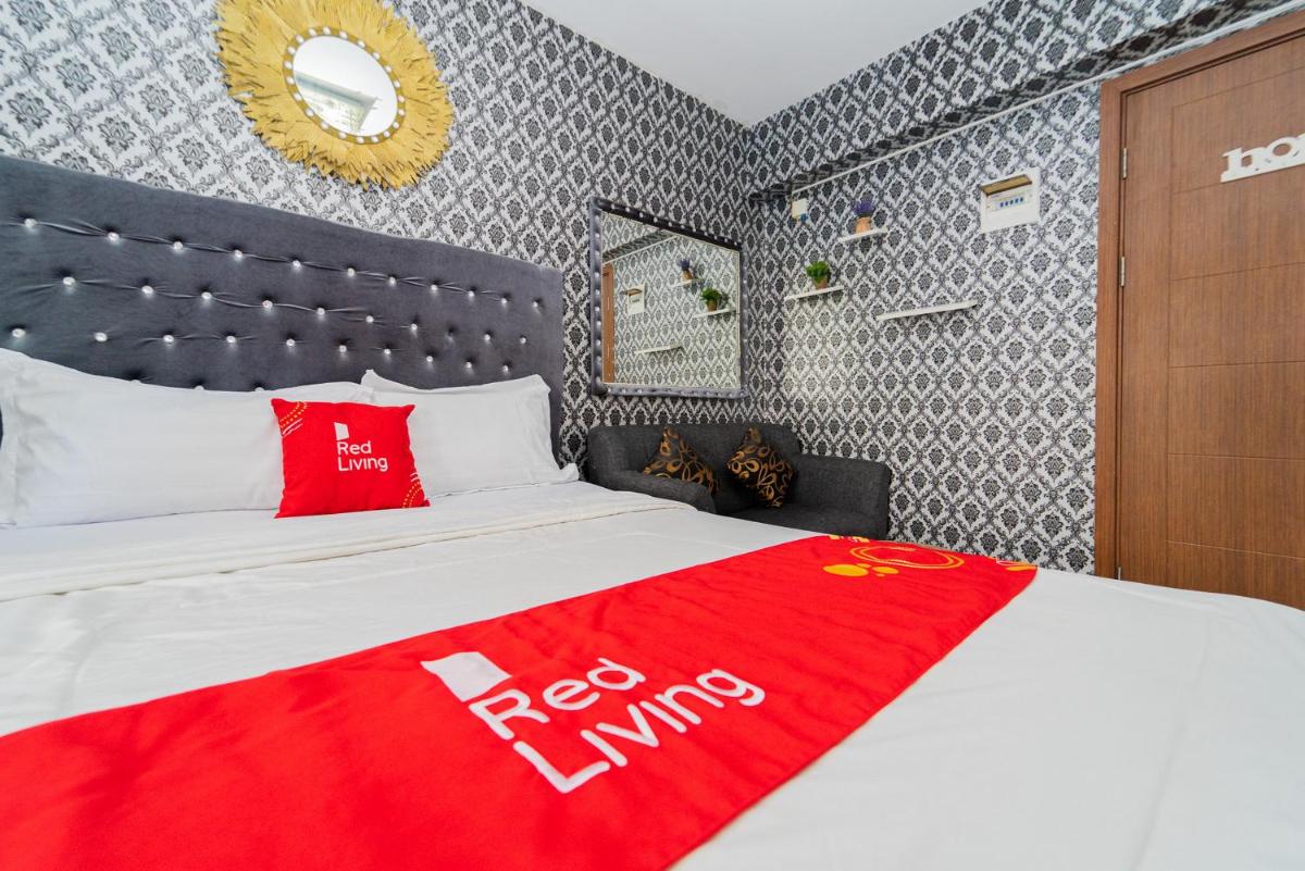 RedLiving Apartemen Cinere Resort - Gold Room - Housity
