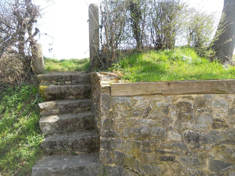 Ferme De Guersignies B&B - Housity