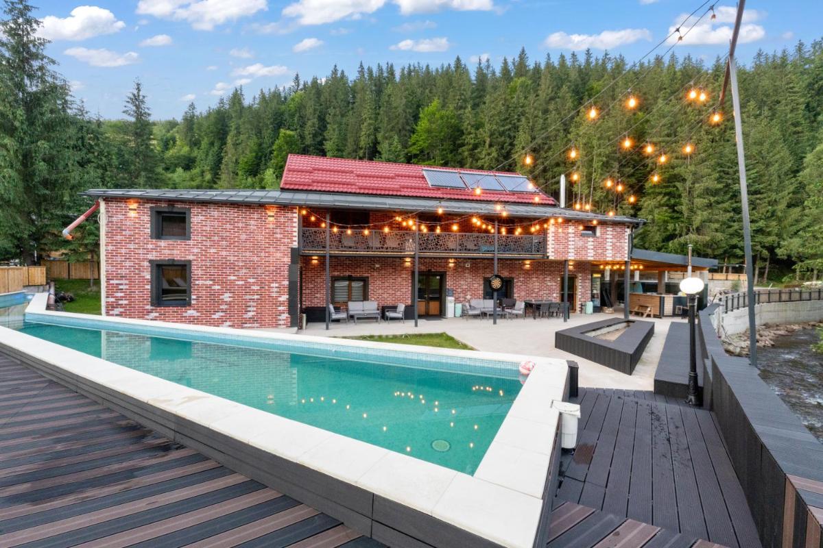 Transylvania House - Housity
