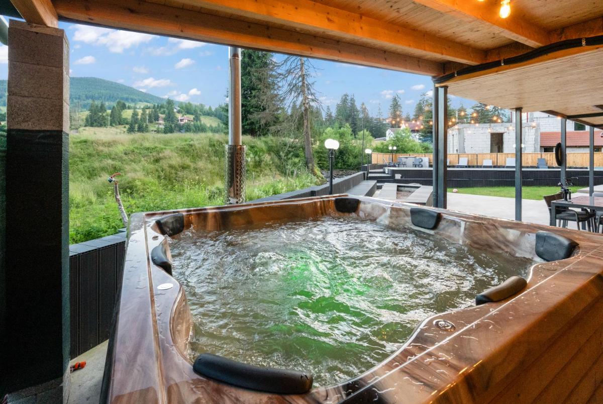 Transylvania House - Housity