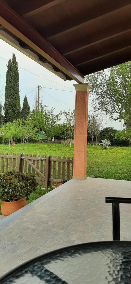 Lonelia's Family Homes - Housity
