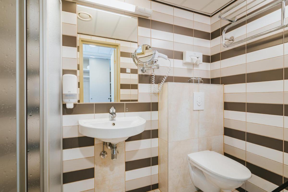 Hestia Hotel Strand - Housity
