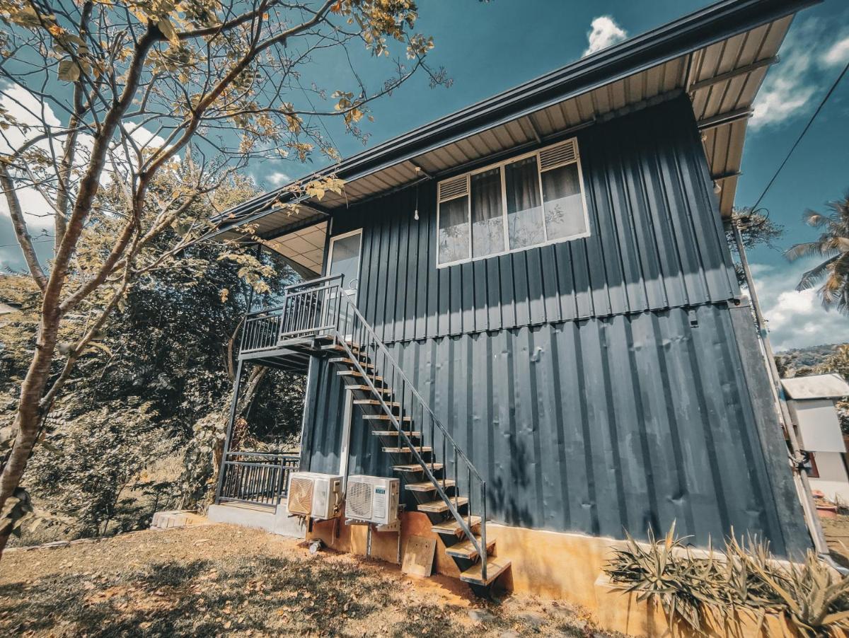 Peacock Village Pinnawala - Housity
