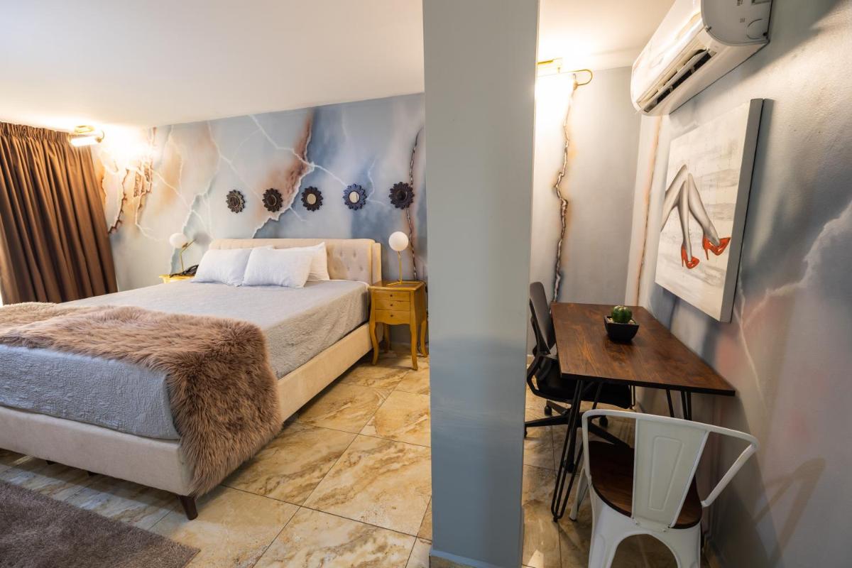 Basha Hotel & Restaurant - Housity