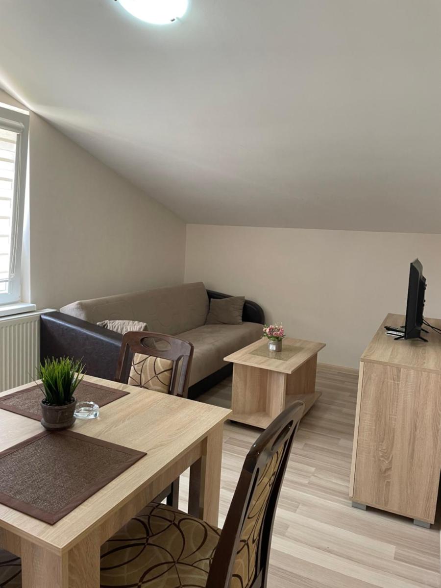 Apartmani Vrla - Housity