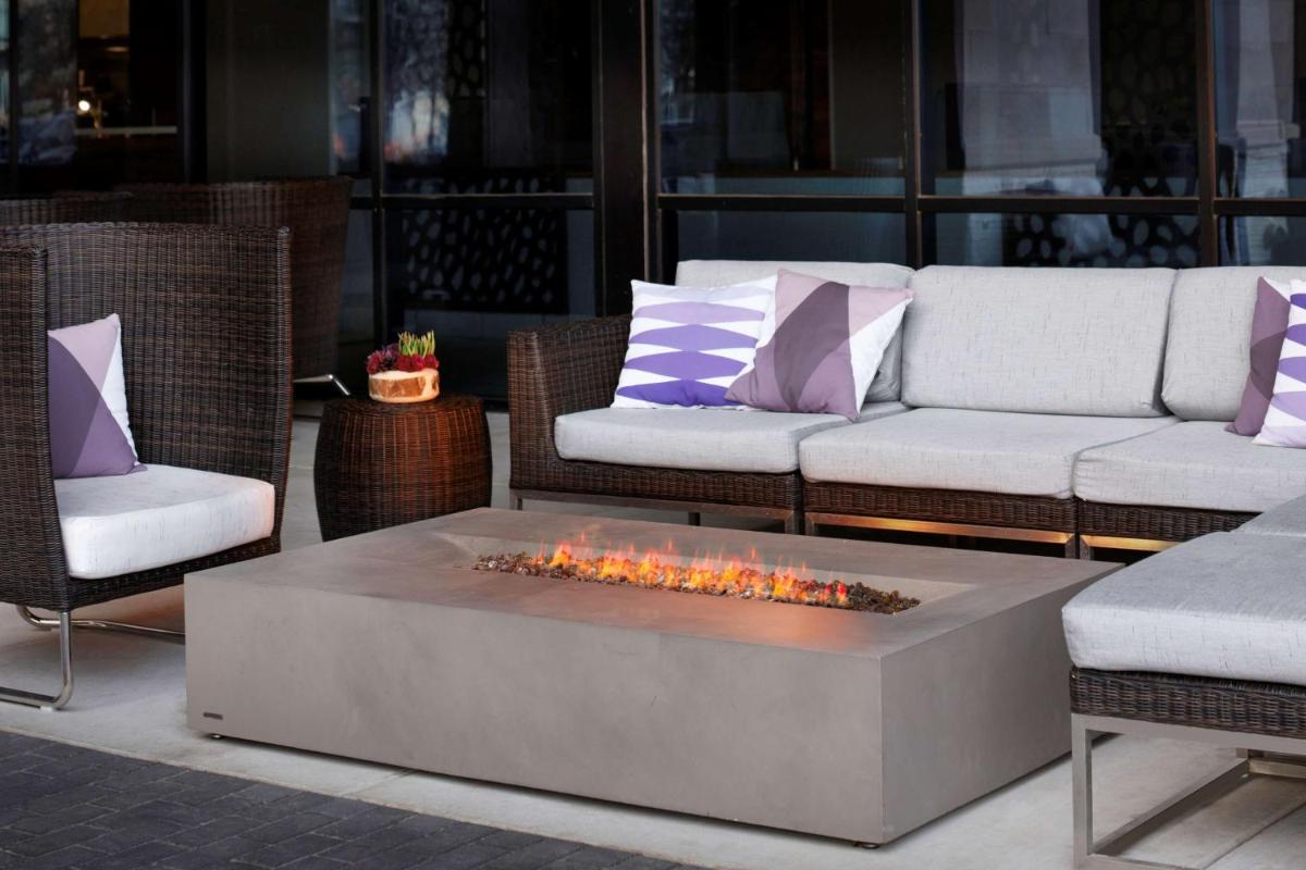 Embassy Suites Amarillo Downtown - Housity