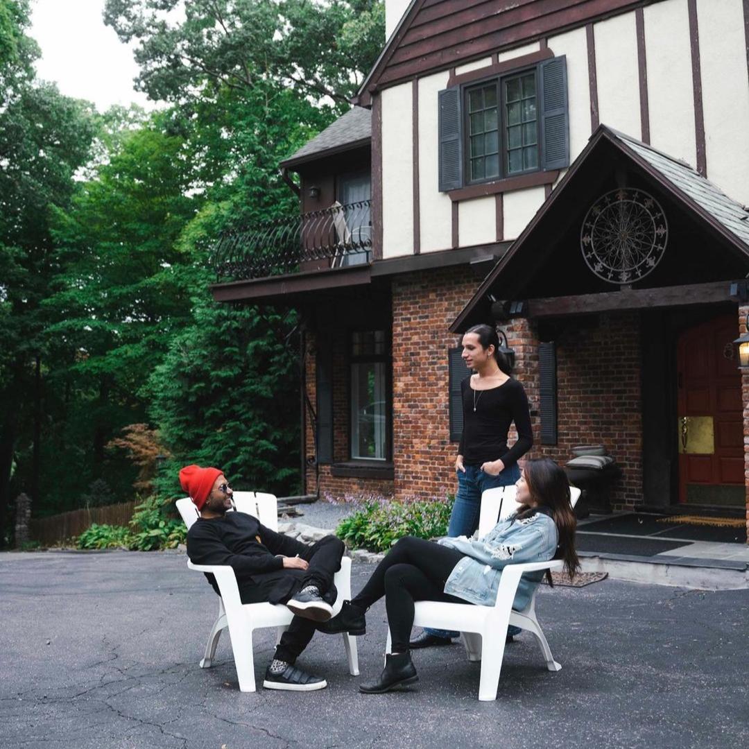 Autumn Castle Retreat with Multiple Balconies and Golf Course Overlook - Housity