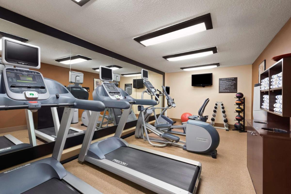 Homewood Suites by Hilton Columbus-Hilliard - Housity