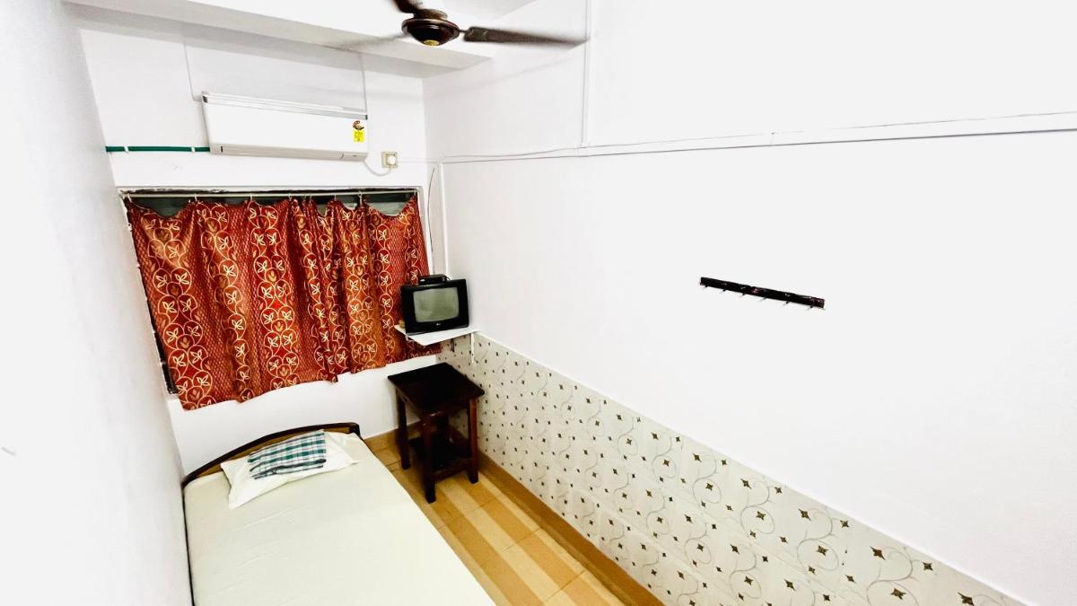 The Equinox Hotel - Housity