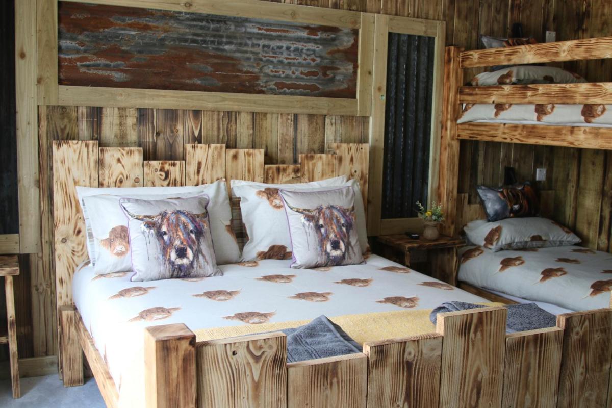 The Moo-tel at Bargoed Farm - Housity