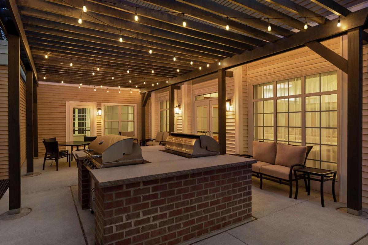 Suitetrails - Homewood Suites by Hilton Allentown-Bethlehem Airport