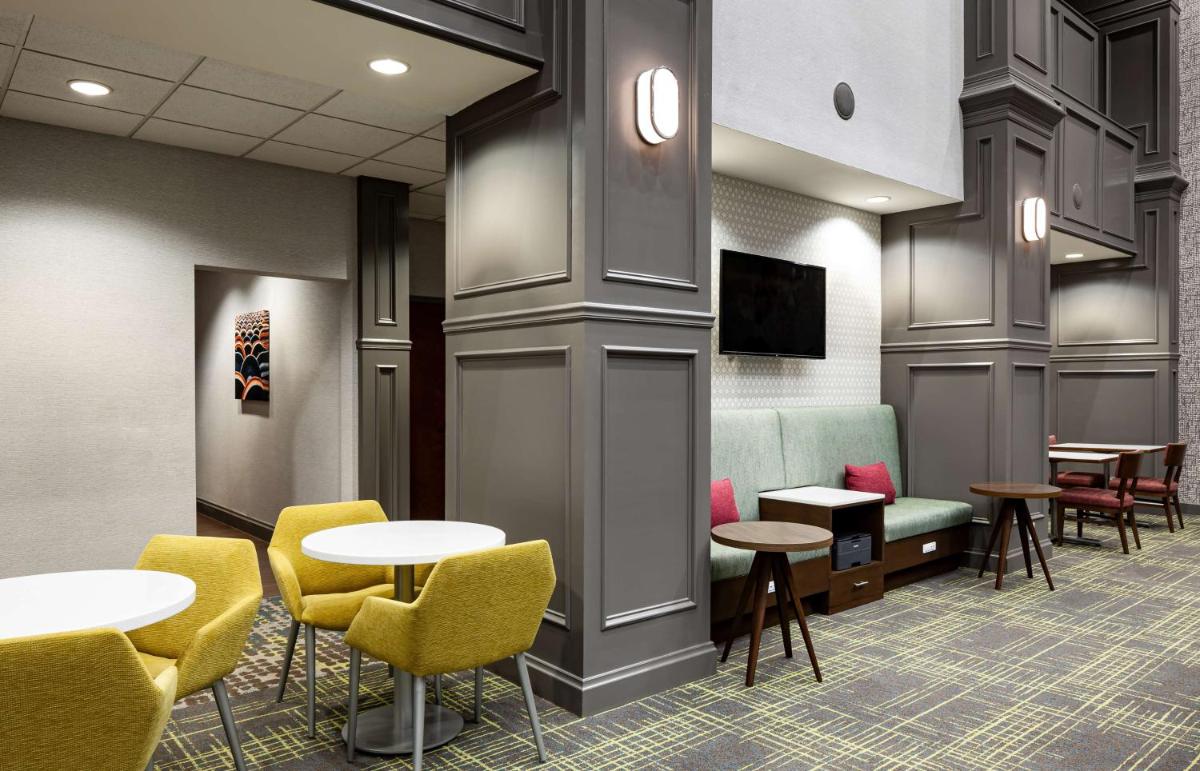 Hampton Inn & Suites Texarkana - Housity