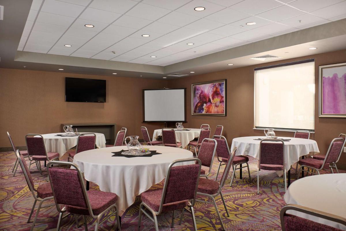 Hampton Inn Sherwood Portland - Housity